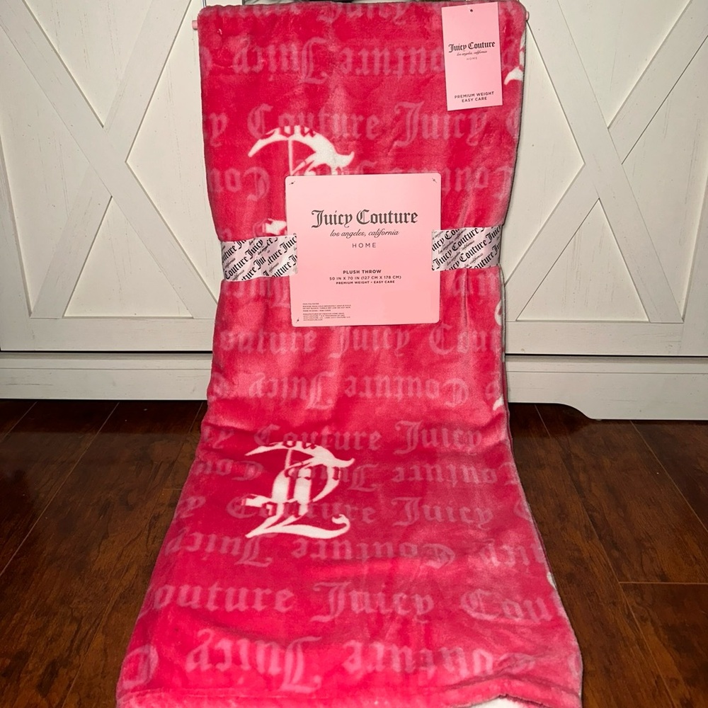 Juicy Couture Pink Logo Plush Throw Blanket
